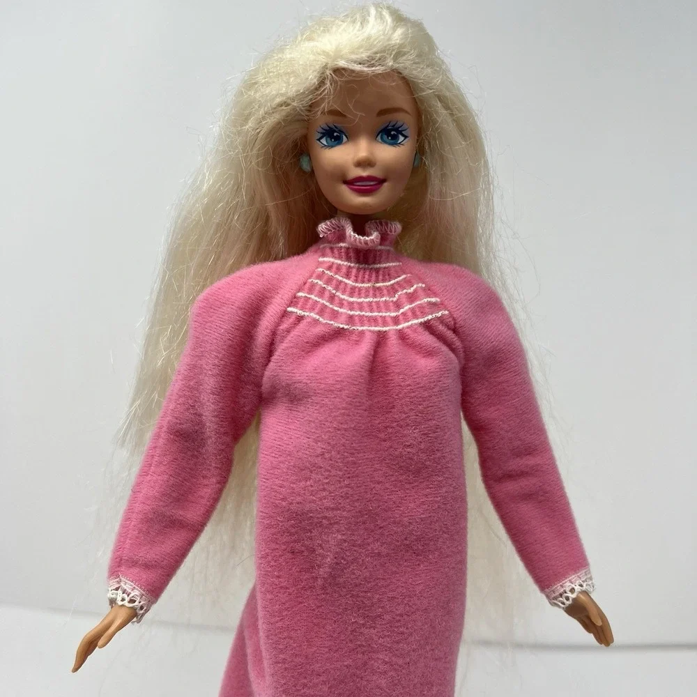 Vintage Barbie Doll 1966 Body Pink Sleeping Gown Retro Fashion Collectible Toy